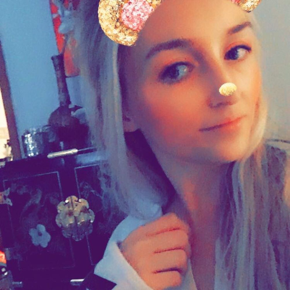 Meet your Posher, Jenny